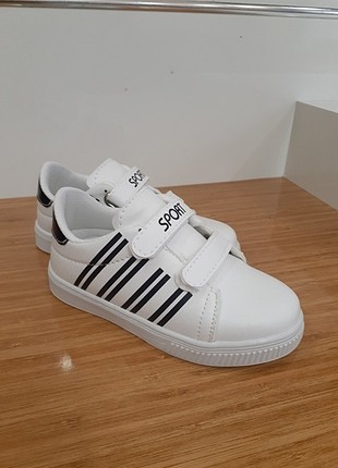 Çocuk spor ayakkabı 