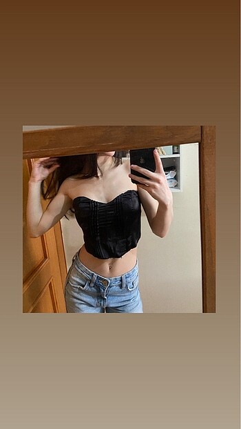 Trendyolmilla Siyah Saten Crop