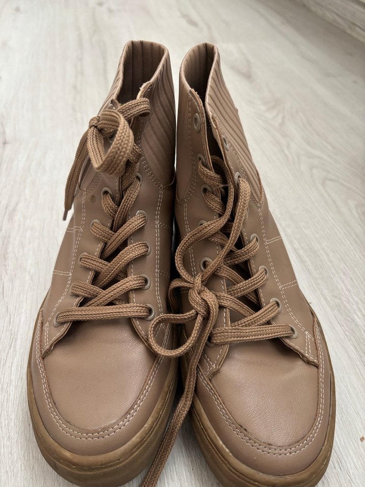 Bej Deri Kadın Dolgu Topuklu Bot - Görsel 3