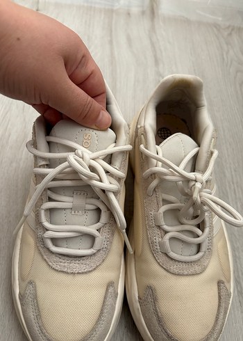 Beyaz Gri Bağcıklı Spor Kadın Sneakers - Görsel 2