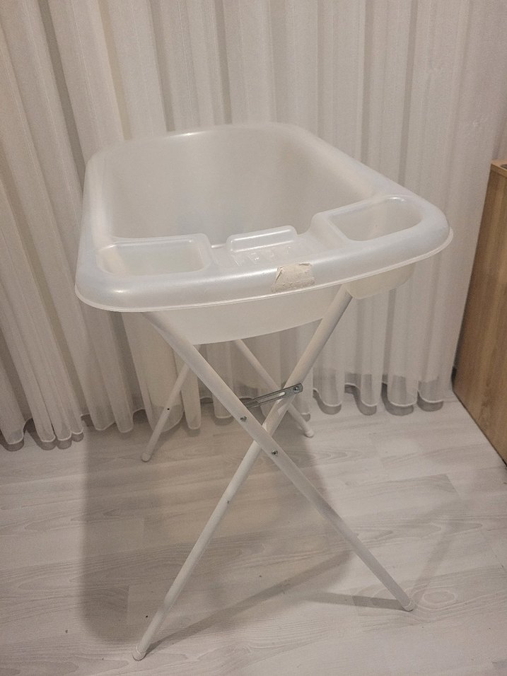Ayaklı bebek banyosu - Görsel 3