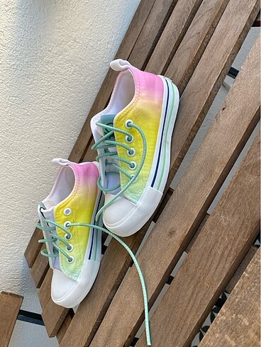 28 Beden Benetton converse