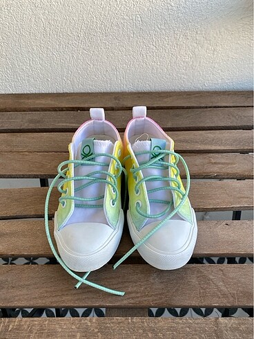 Benetton converse