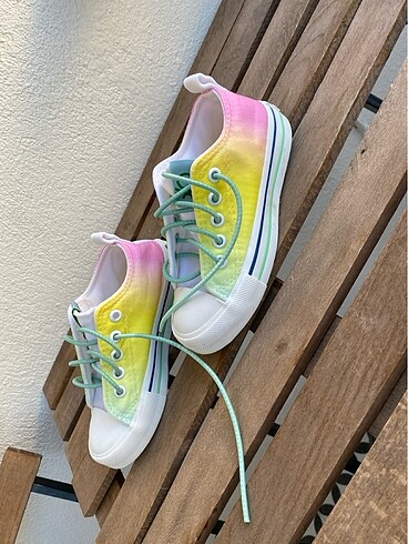 28 Beden çeşitli Renk Benetton converse