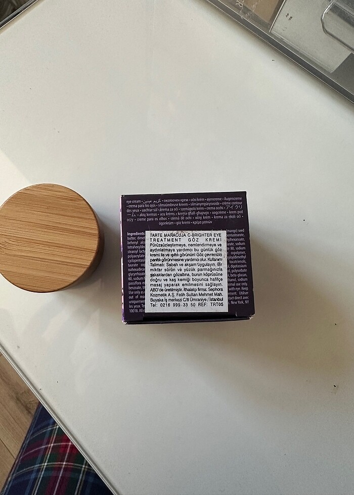Tarte C vitaminli aydınlatıcı göz kremi - Görsel 4