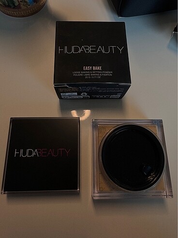 HUDA BEAUTY PUDRA
