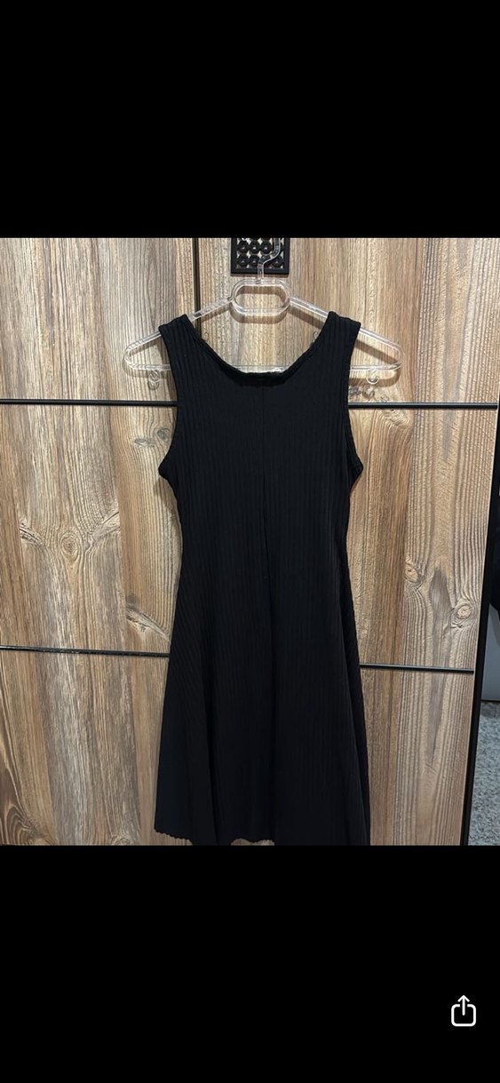 Siyah Elbise - Görsel 2