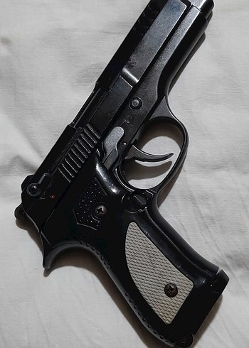 Siyah Oyuncak Tabanca Modeli - Görsel 3