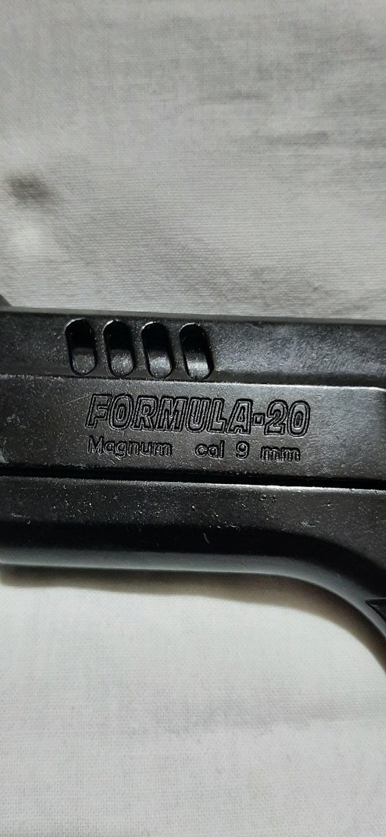 Siyah Oyuncak Tabanca Modeli - Görsel 4