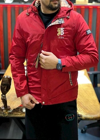 BURBERRY MARKA MONT