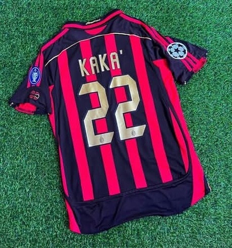 KAKA MİLAN EFSANESİ