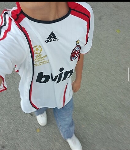 MİLLAN KAKA MALDİNİ FORMASI