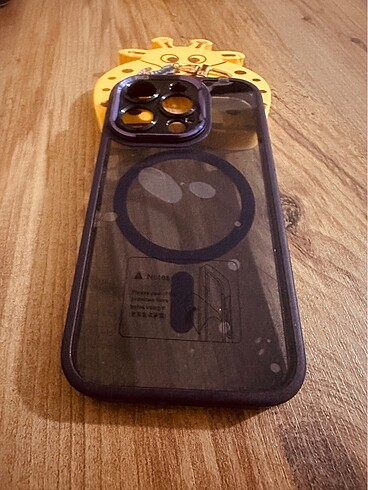 Iphone 14 pro için kılıf