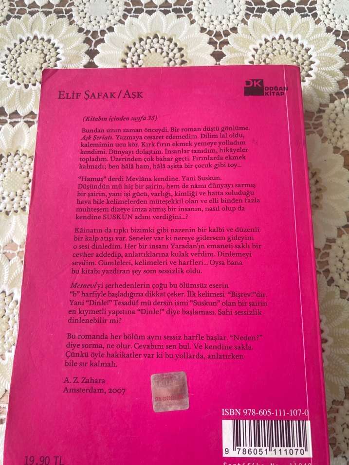 Elif Şafak - Aşk Romanı - Görsel 3