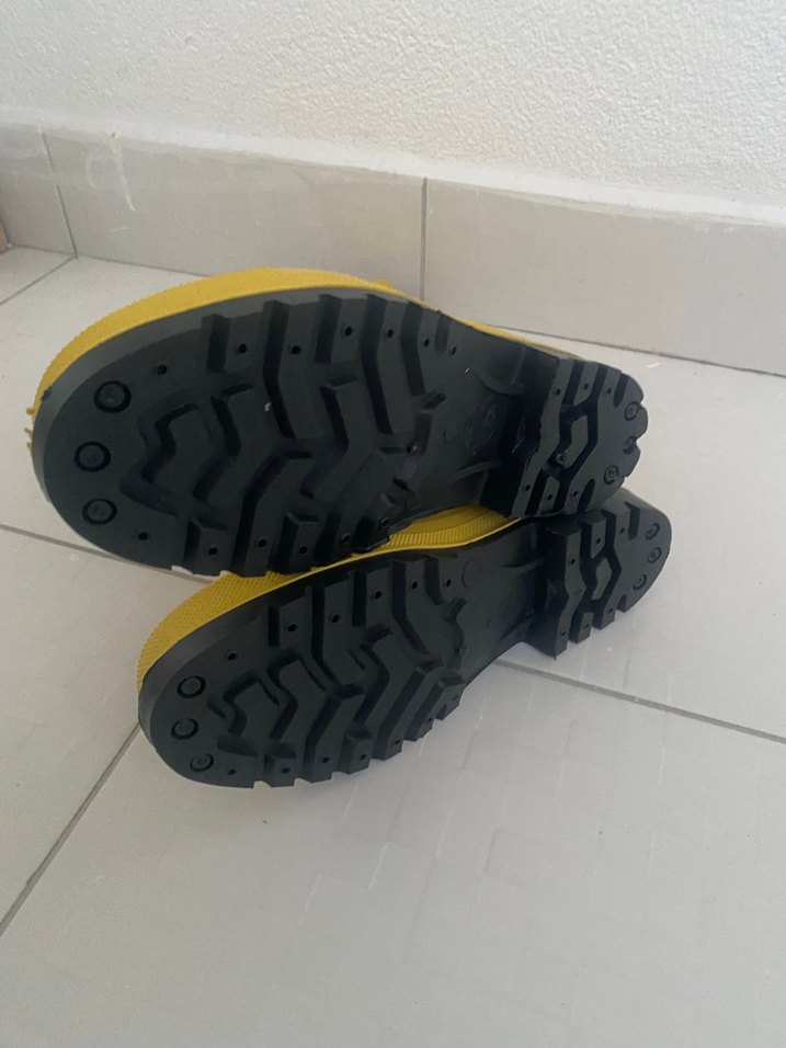 Emek PVC Sarı çizme - Görsel 3