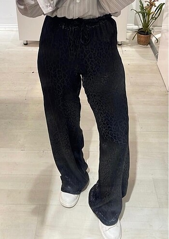 Zara Siyah Pantalon