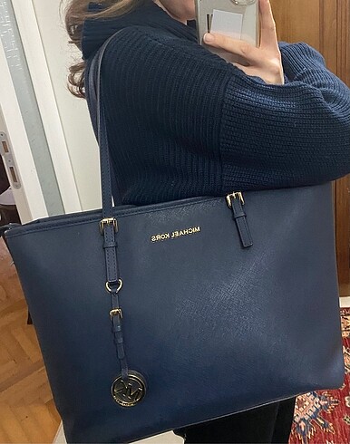  Beden Michael Kors Çanta