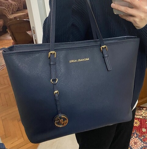  Beden lacivert Renk Michael Kors Çanta