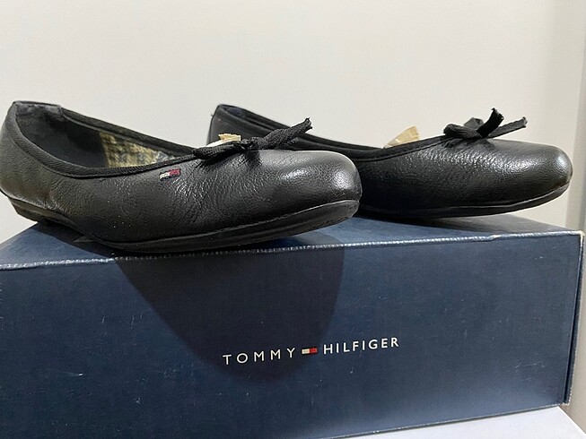 37 Beden Tommy Hilfiger Ayakkabı