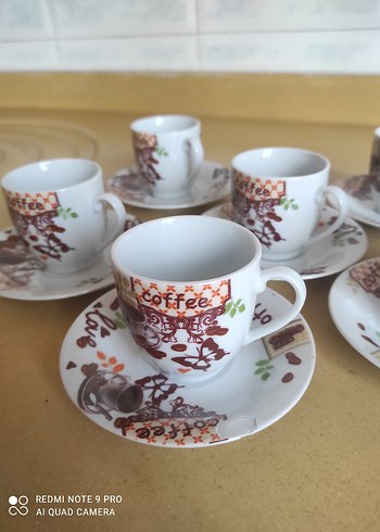 Lc Waikiki Home Renkli Kahve Fincanı ve Tabak Seti