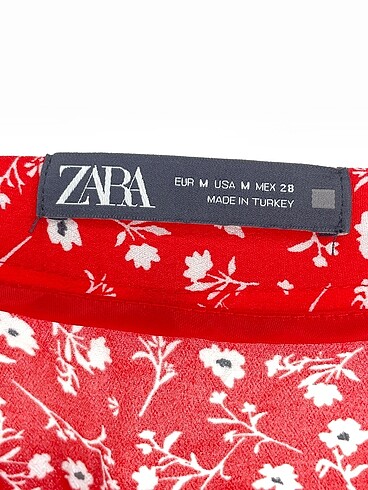 m Beden kırmızı Renk Zara Mini Şort %70 İndirimli.
