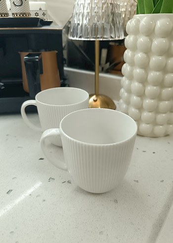 Beyaz Renkli Ribli Seramik Kupa Seti