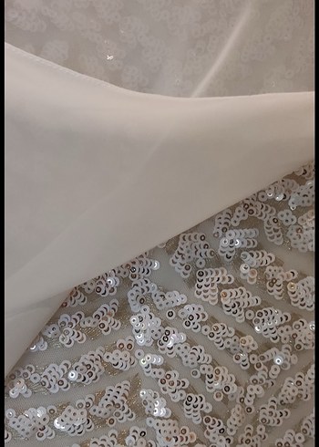 Beyaz Drapeli yaldız detaylı Elbise - Görsel 4