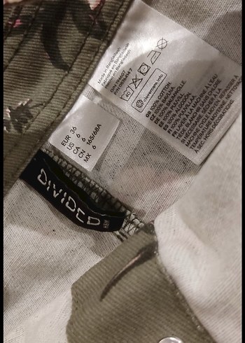 Çiçek Desenli Bej Kadın Kısa Salopet - Görsel 4