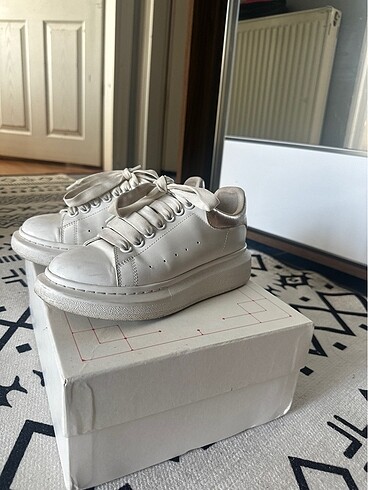 36 Beden Alexander mcqueen