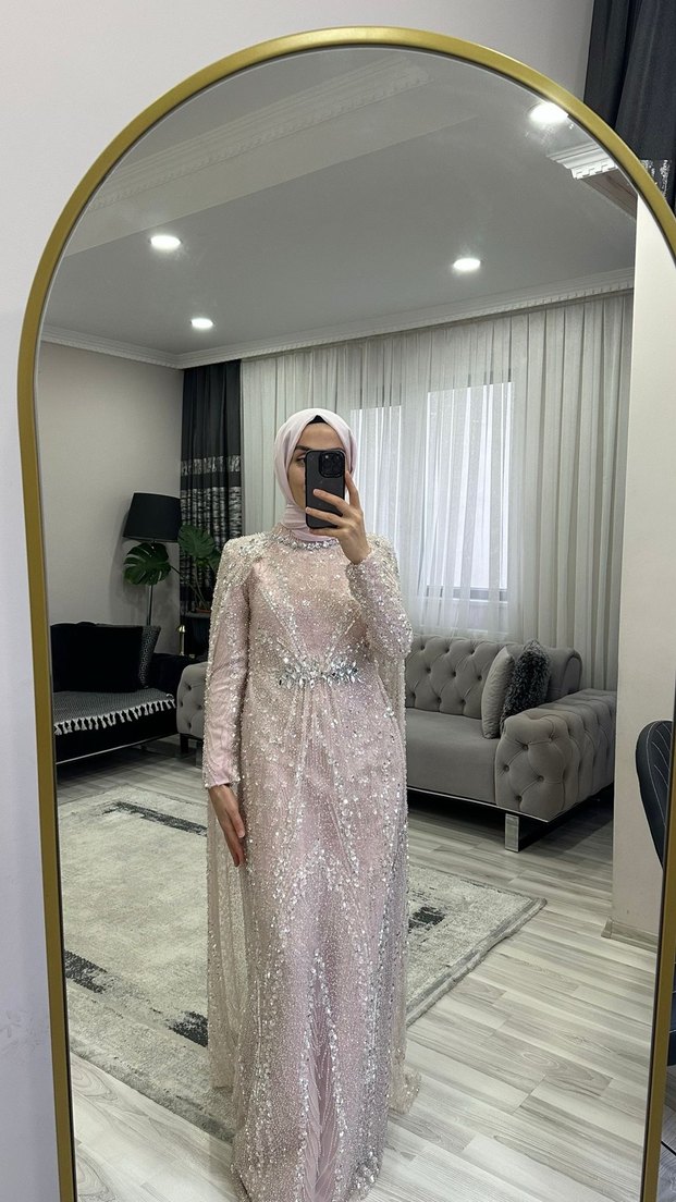 Pembe İşlemeli Uzun Kollu Abiye Elbise - Görsel 3