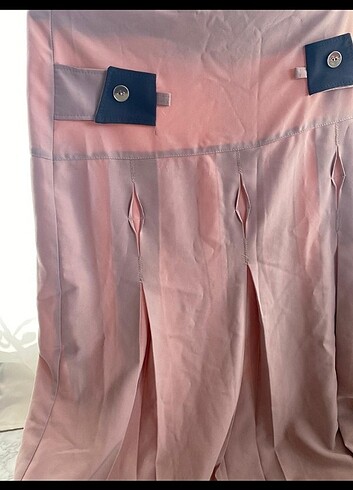 Kadın pembe etek 