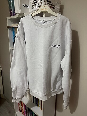 Mavi sweatshirt