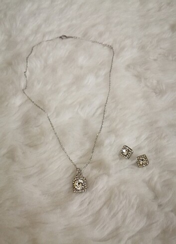 Lieza Jewelry Kolye ve küpe