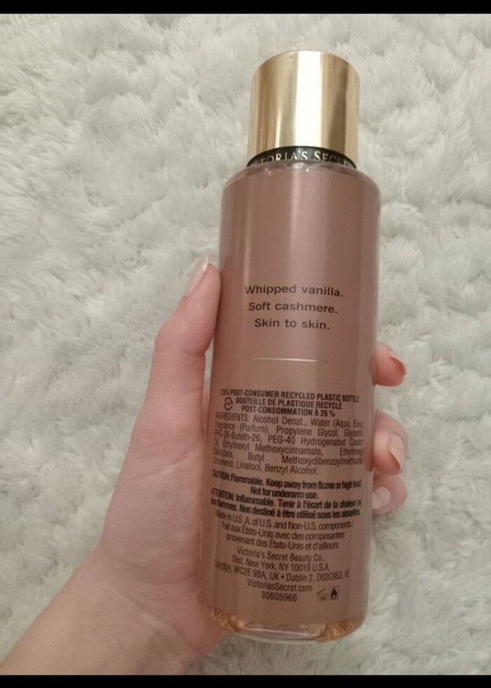 victoria's secret orjinal bare vanilla body mist - Görsel 4