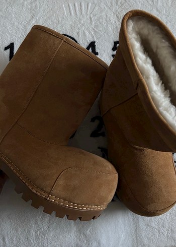 Balenciaga Alaska Boots - Görsel 3