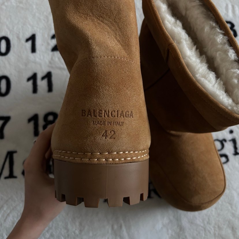 Balenciaga Alaska Boots - Görsel 4