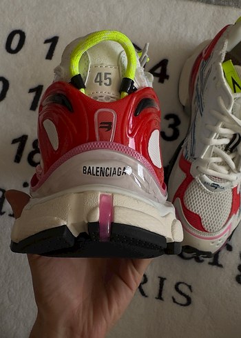 Balenciaga Runner - Görsel 4