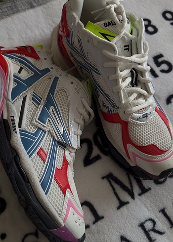 Balenciaga Runner - Görsel 2