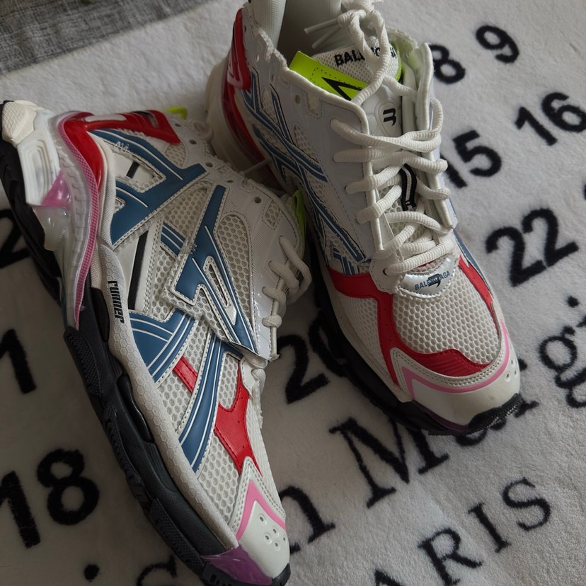 Balenciaga Runner - Görsel 2