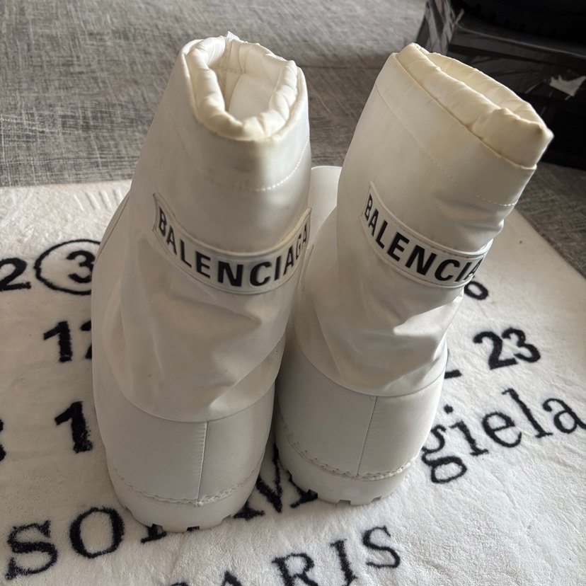 Balenciaga Alaska Boots - Görsel 2