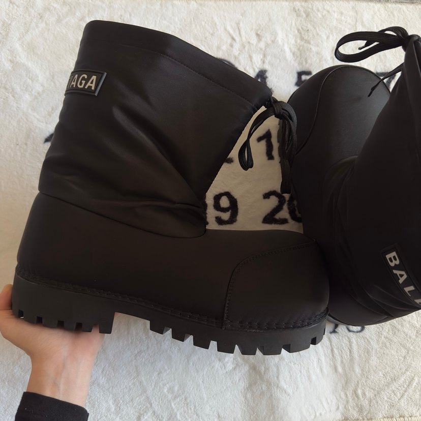 Balenciaga Alaska Boots - Görsel 3