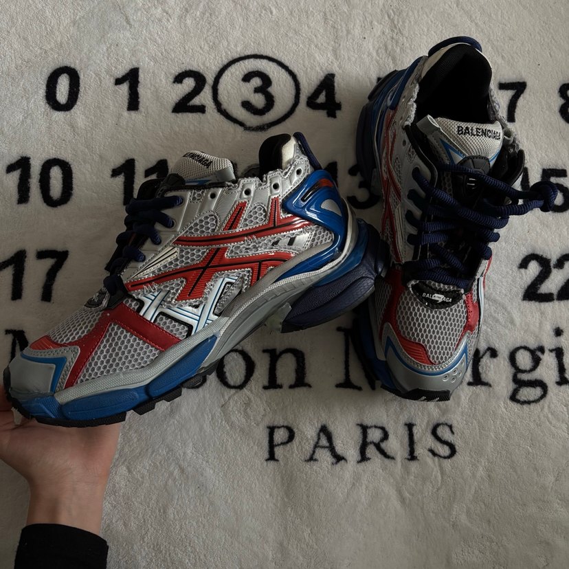 BALENCIAGA Runner - Görsel 3