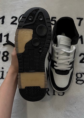 Off White Out of Office - Görsel 5