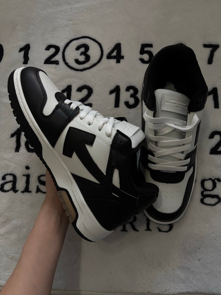 Off White Out of Office - Görsel 3