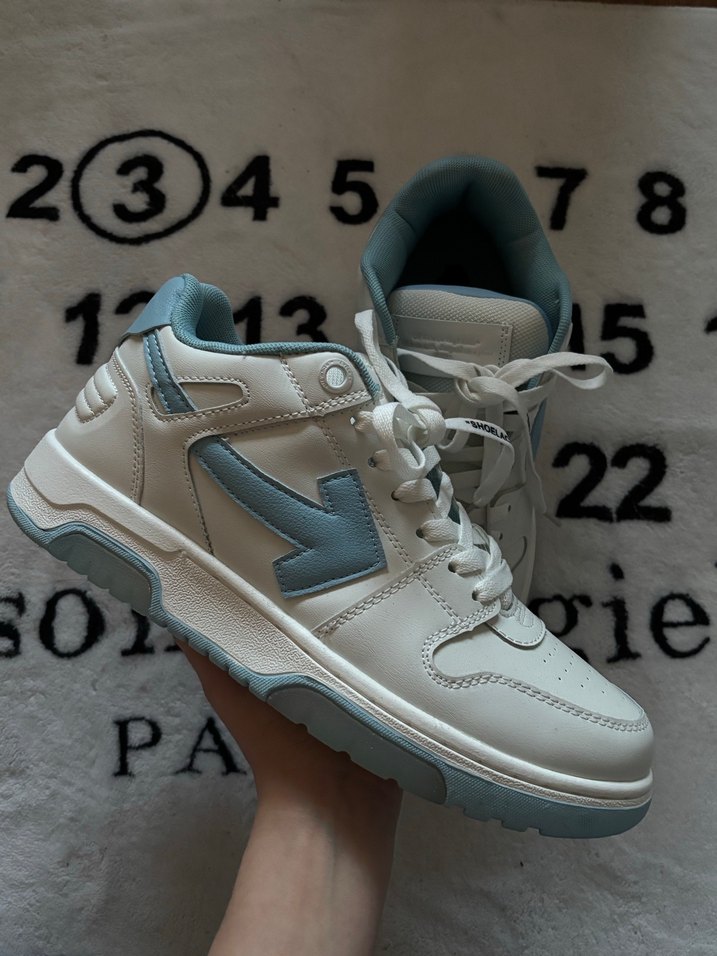 Off White Out of Office - Görsel 2