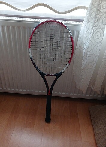 Tenis raketi