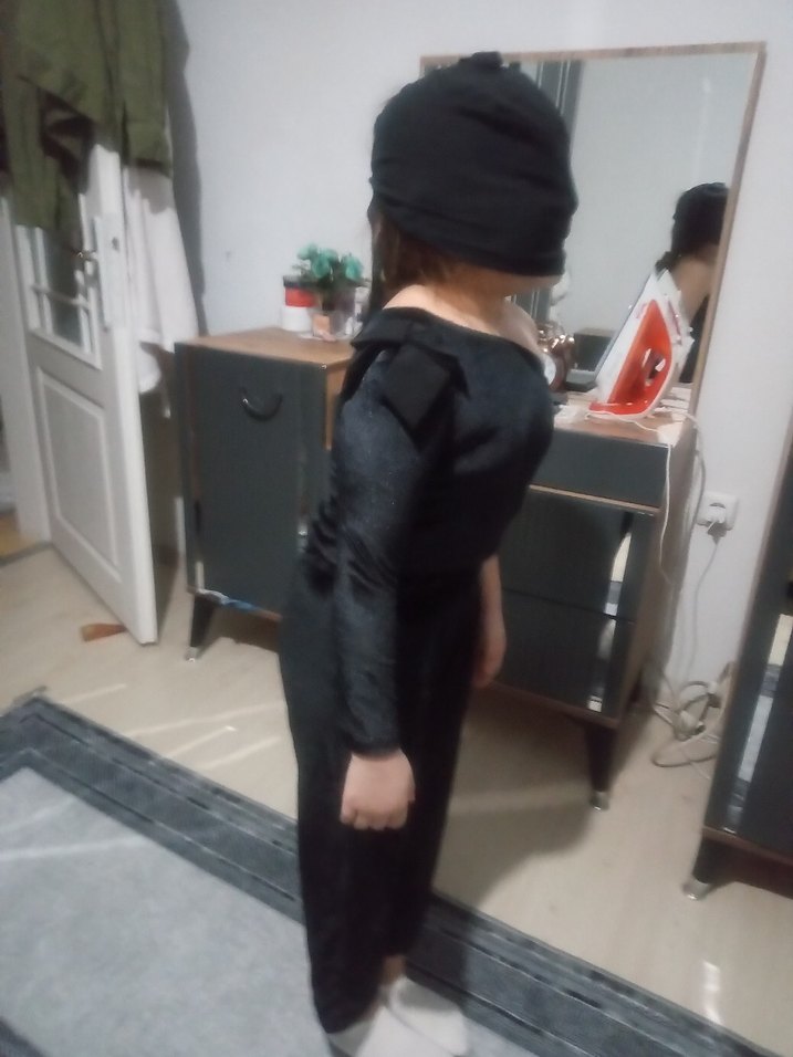 Tek Kollu Siyah Gotik Çocuk Kostümü - Görsel 2