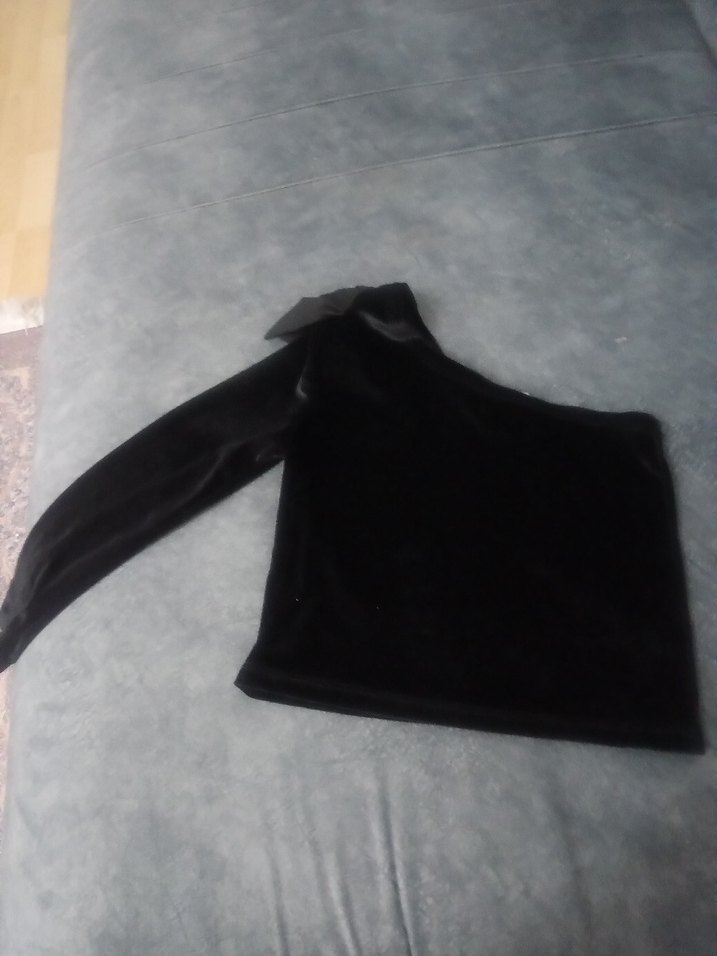 Tek Kollu Siyah Gotik Çocuk Kostümü - Görsel 5