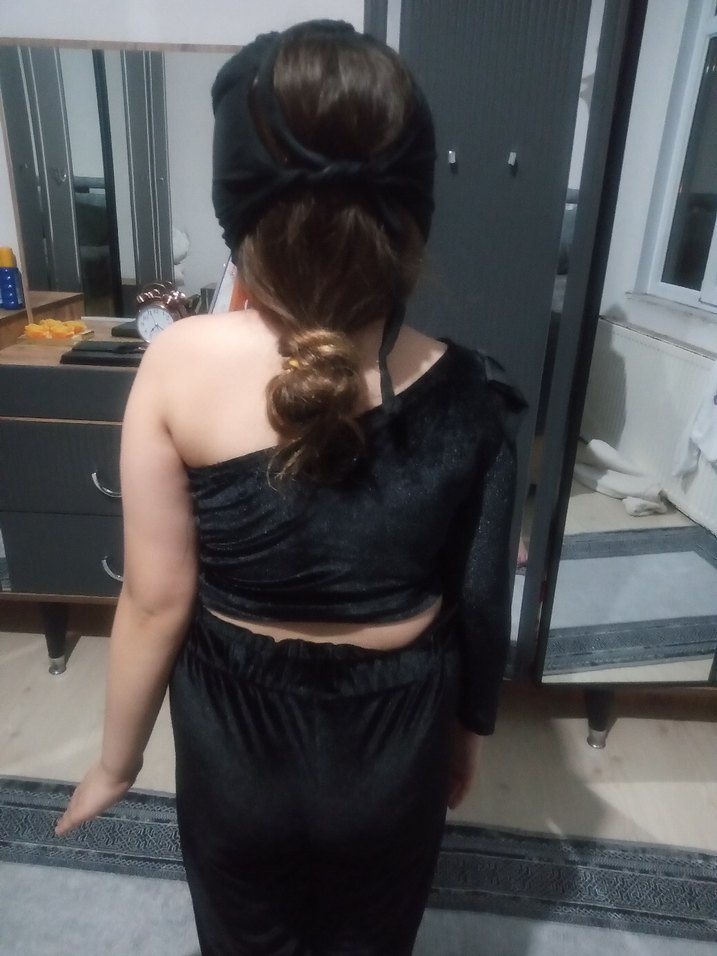 Tek Kollu Siyah Gotik Çocuk Kostümü - Görsel 3