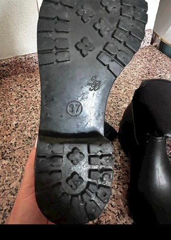 Siyah Dizüstü Kürklü Topuklu Kadın Çizme - Görsel 6